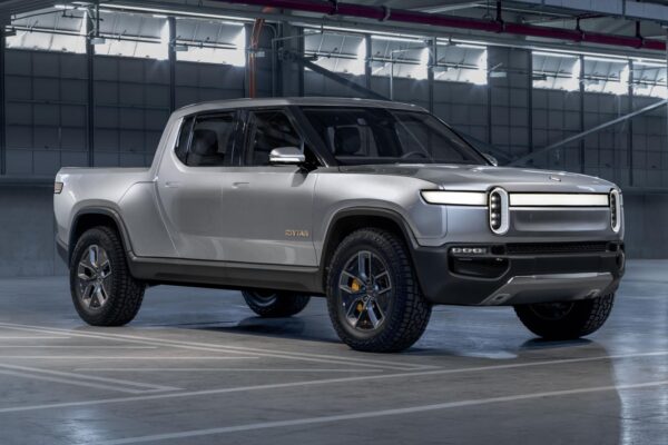 Rivian R1T in off-road adventure mode